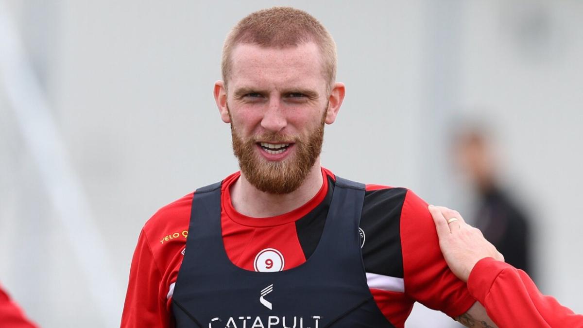 New Las Palmas signing Oli McBurnie could struggle to adapt to La Liga